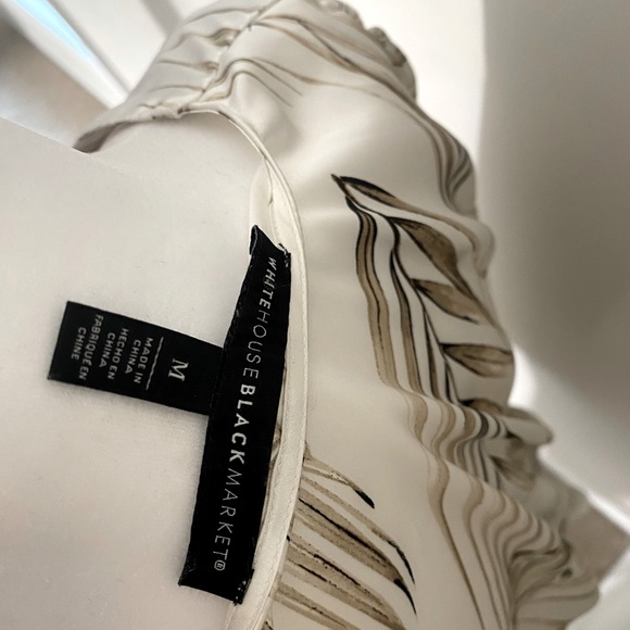 White House Black Market Dress Shirt Size M - Picture 2 of 4